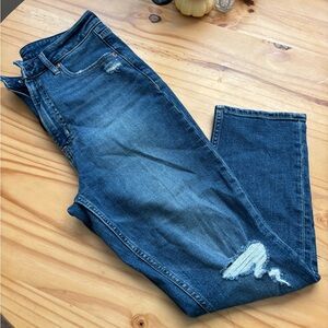 NWOT- Gap Vintage Slim Sky High Jean - 10 short